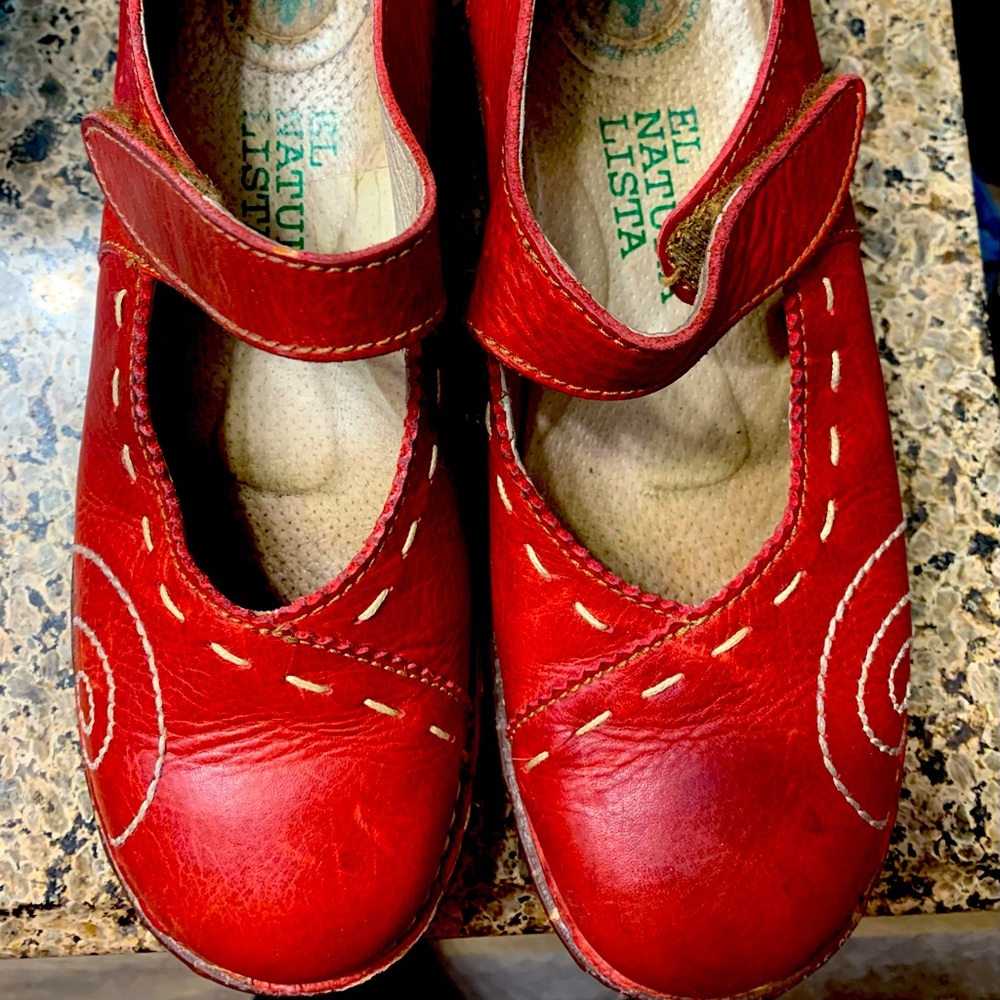 Red EL Natural Lista size 40 shoes